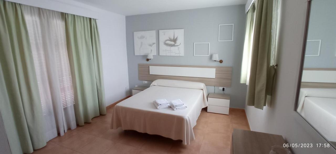 Villa Sirena Cala'N Blanes  Extérieur photo